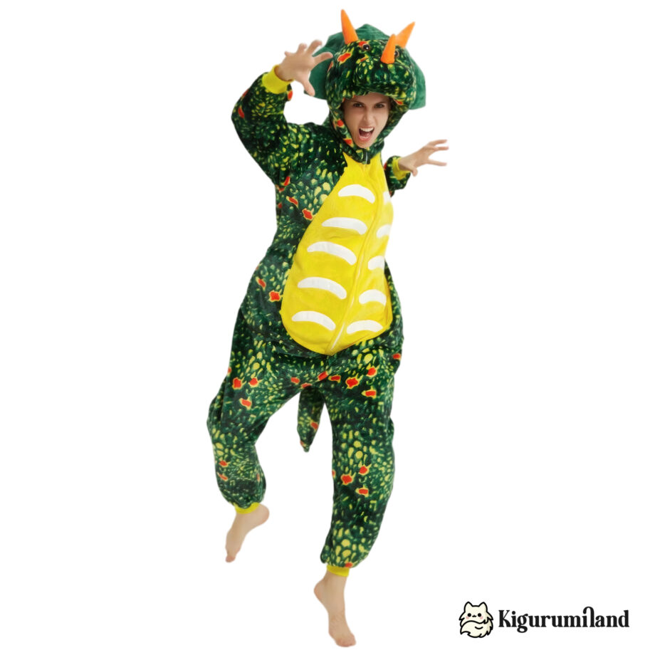 kigurumi triceratops vert fonce femme face action